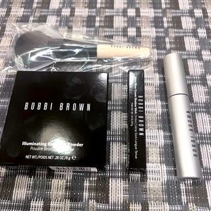 NEW UNUSED Bobbi Brown 4 piece set